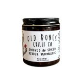 Pot de marmelade Old Bones Chilli Co. au poivron fumé et épicé sur fond blanc.